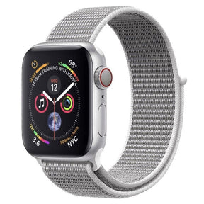 Apple Watch Sport Loop Armband in Summit White