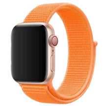 Apple Watch Sport Loop Armband in Orange