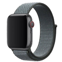 Apple Watch Sport Loop Armband in Sturmgrau